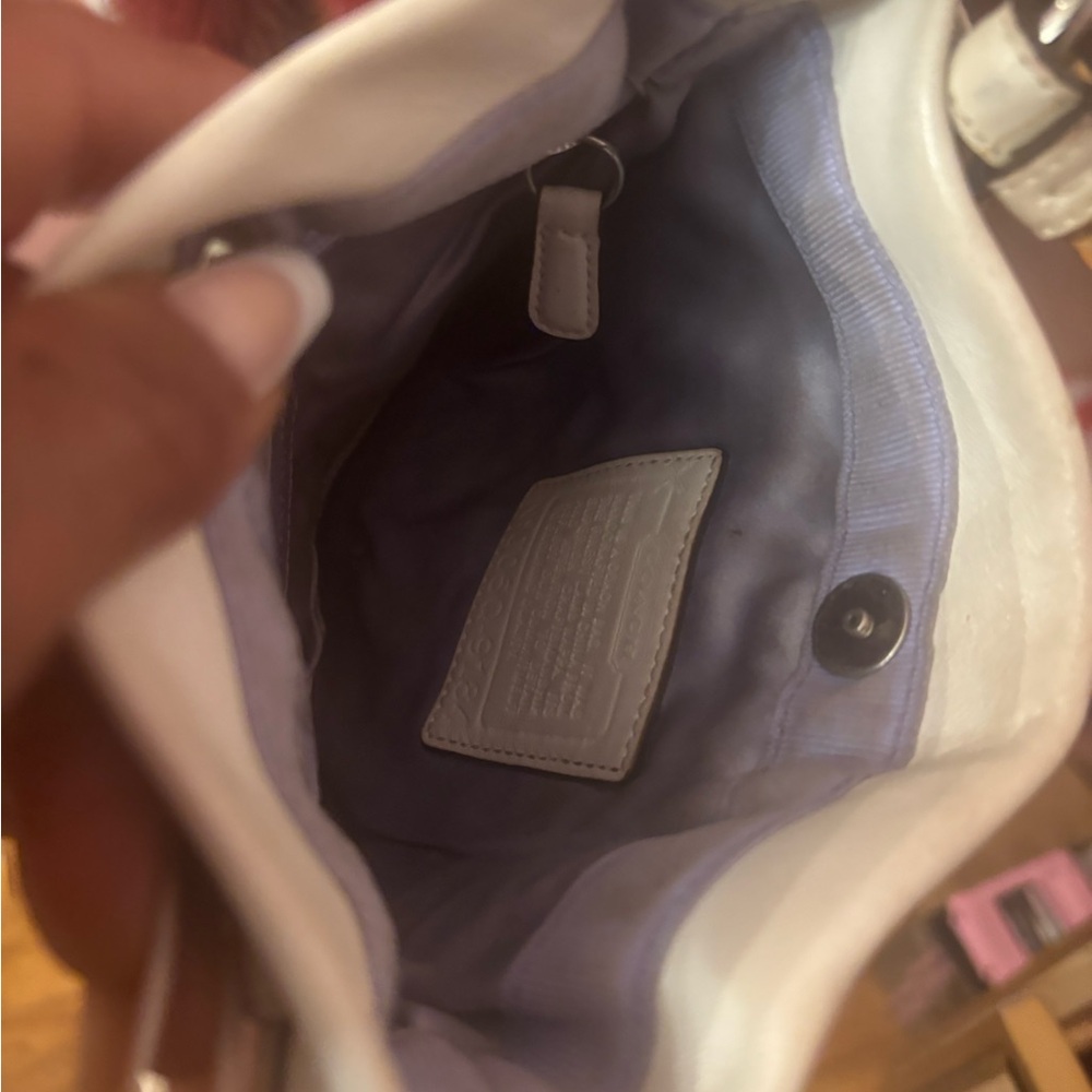 Coach White Leather Mini Shoulder Bag with Red Floral Applique - Picture 3 of 3